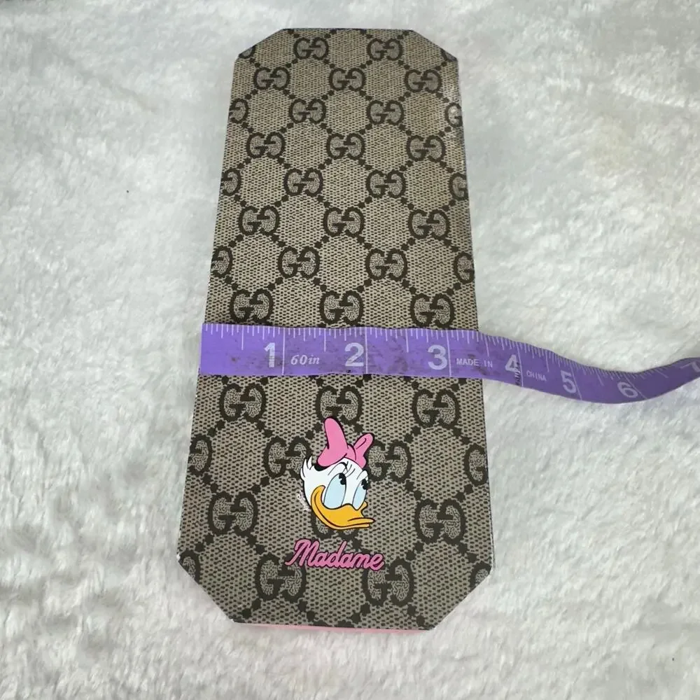 GUCCI X DISNEY Daisy Duck pencil set! RARE! Never used.